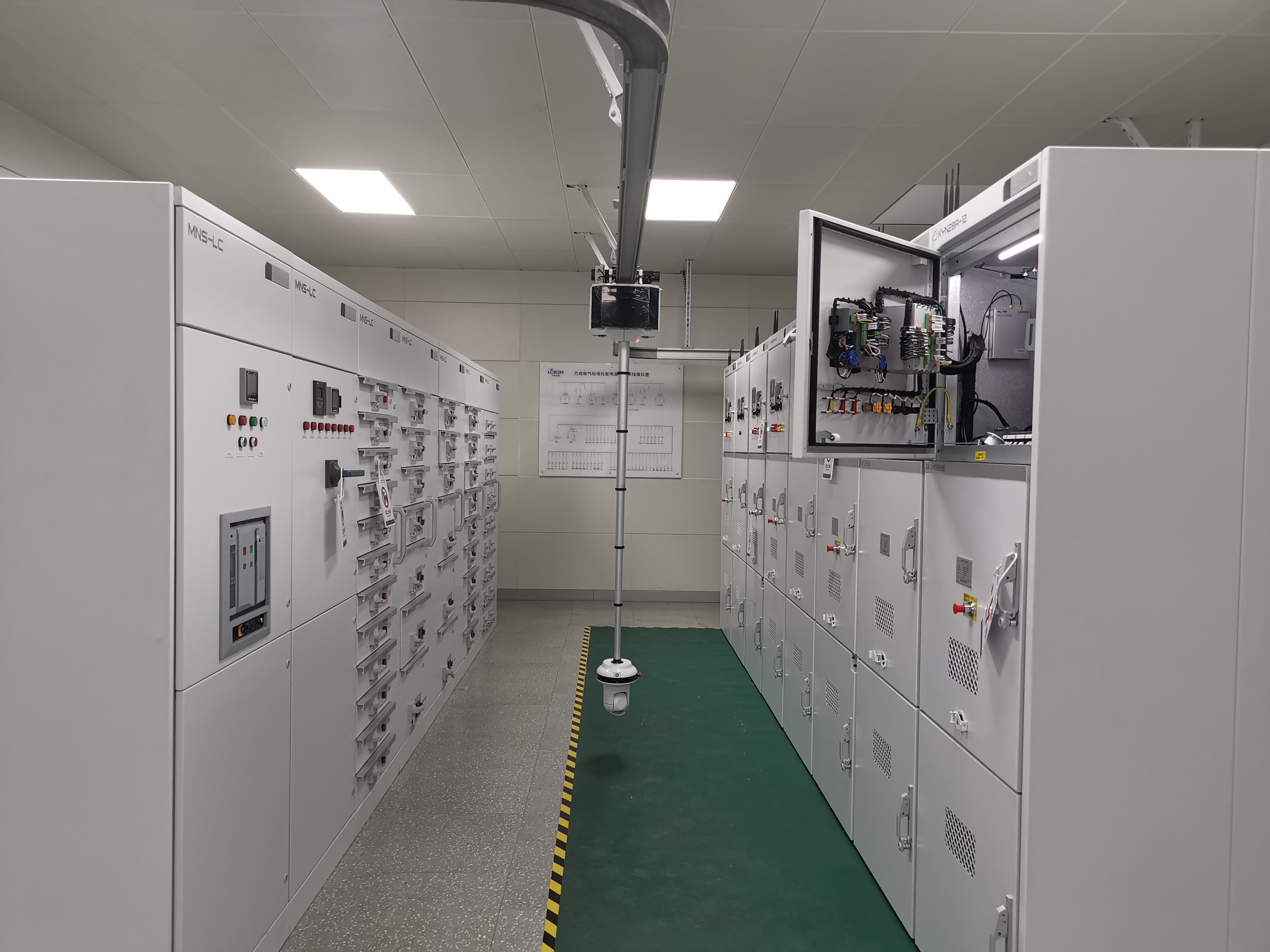 �����װ��е��